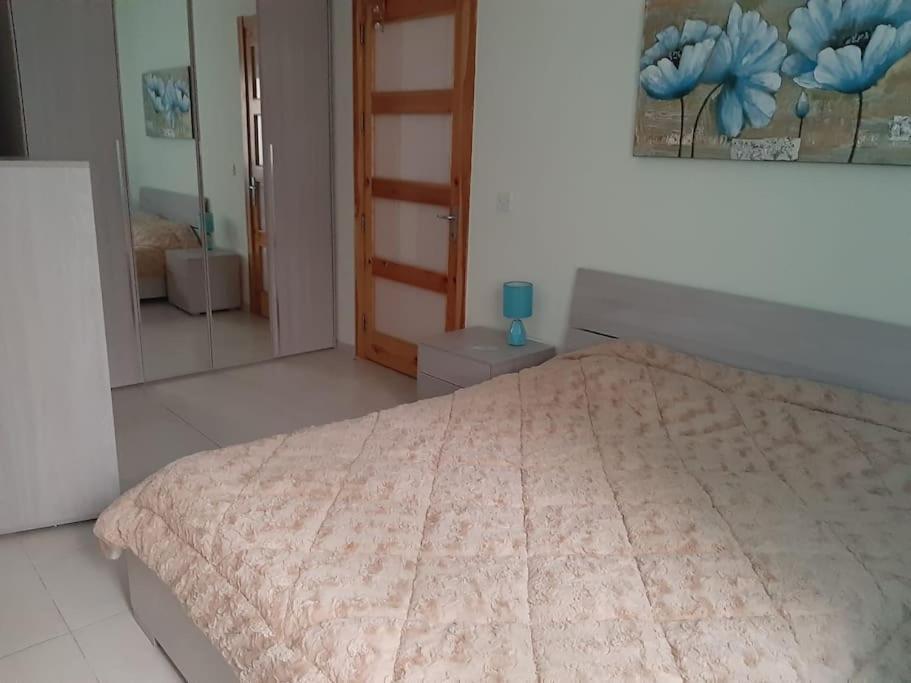 Lovely Two Bedroom Apartment St. Paul's Bay Ngoại thất bức ảnh